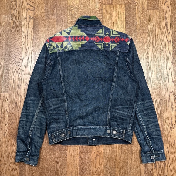 Sold - Picture 6 of 10